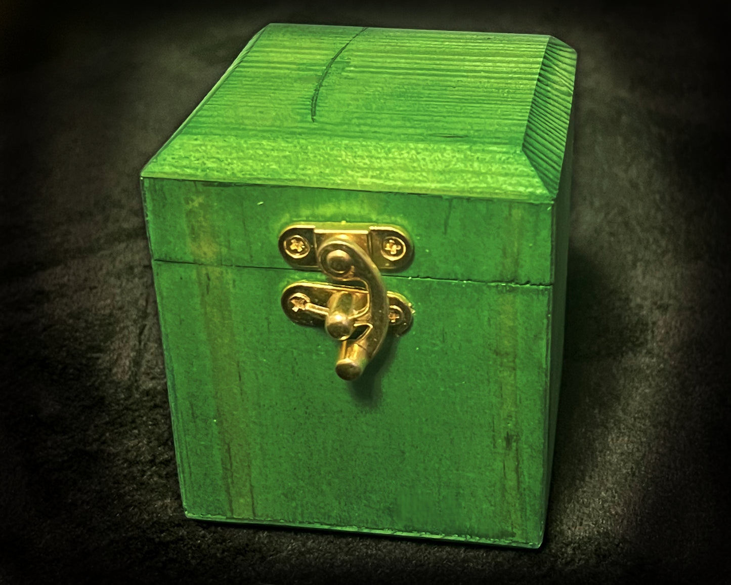 Green Trading Card Box
